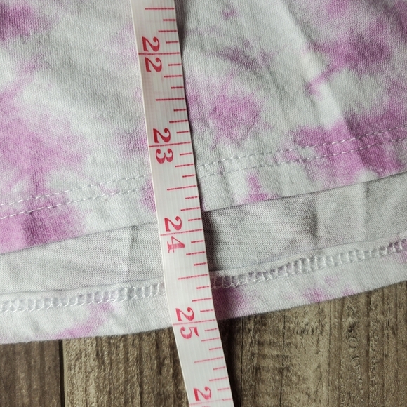 Barbie Women's Tie-Dyed Graphic Short Sleeve Crewneck T-Shirt Size XL EUC - Picture 6 of 14